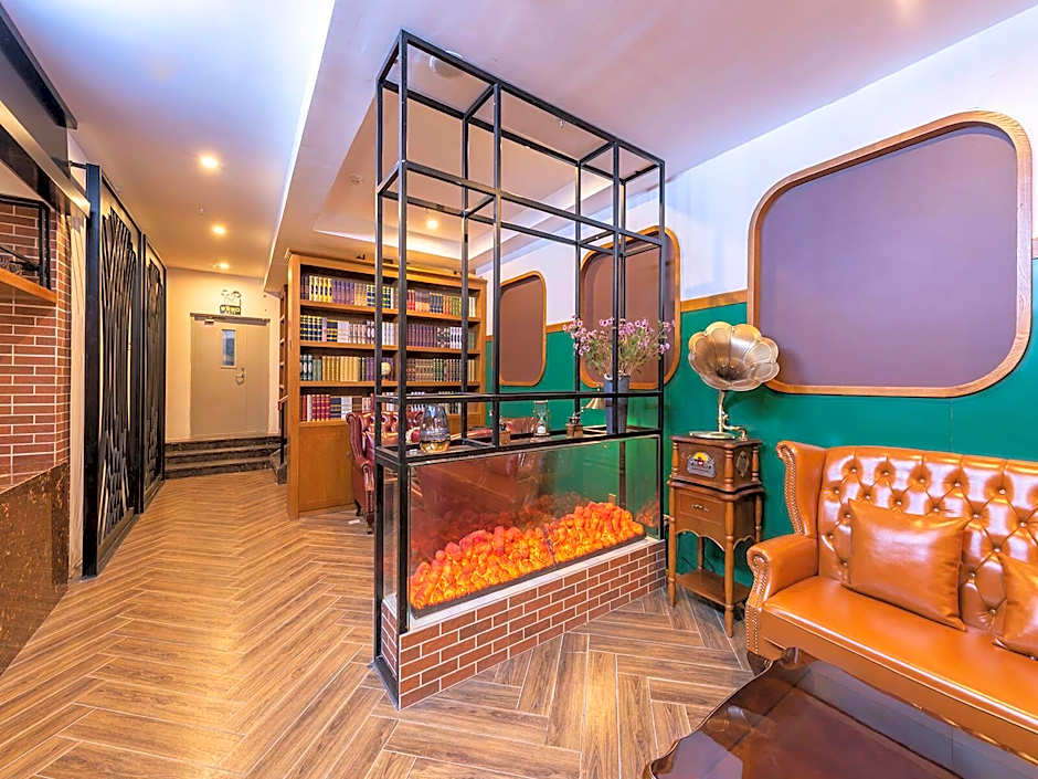 James Joyce Coffetel Hotel Beijing Desheng Store – Beijing, NY