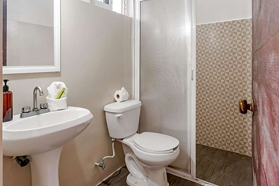 Mayan Art Hotel 10 Avenue