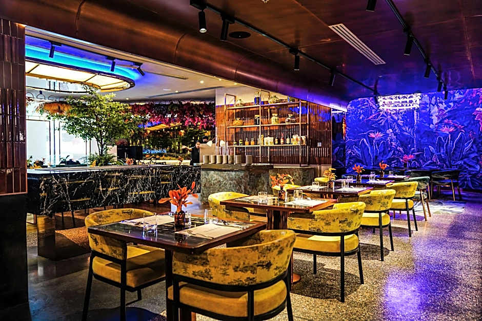 Valia Bangkok Sukhumvit 24 by Kingston Hotels