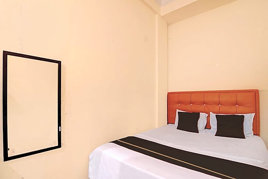 Hotel O Pekanbaru near Mall Ciputra Seraya formerly Lotus Inn