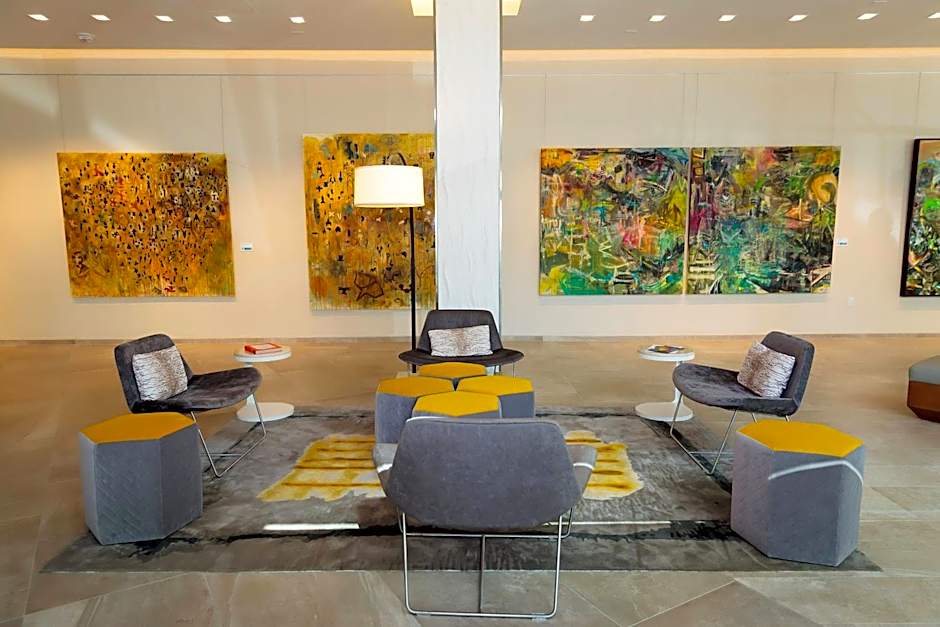 Art Ovation Hotel, Autograph Collection by Marriott