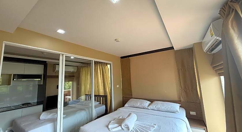 Greenview Ekkamai 10 Suite