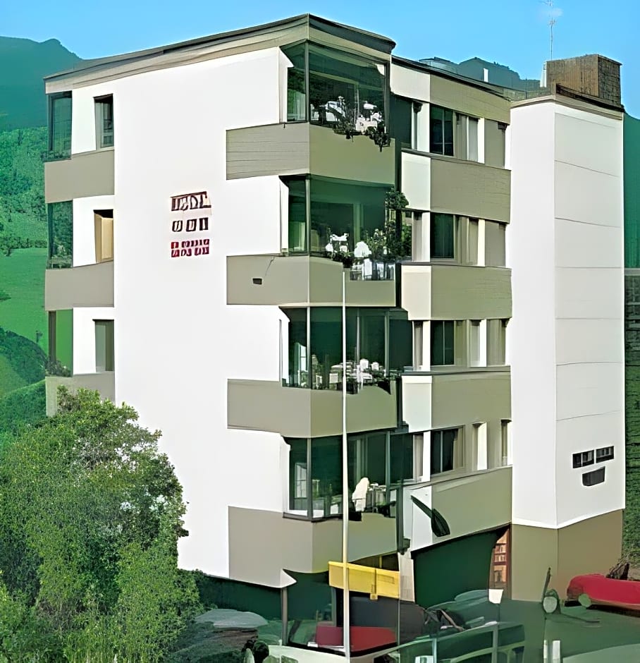 Jungfrau Lodge, Swiss Mountain Hotel