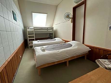 Quadruple Room with Shared Bathroom