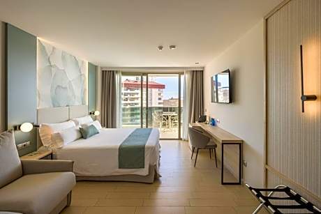 Superior Quadruple Room