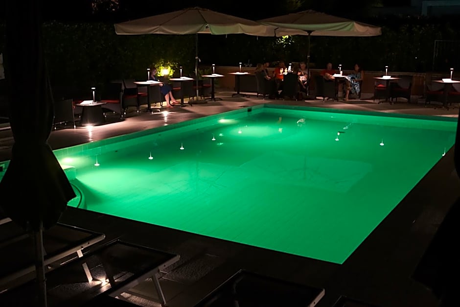 Hotel Villa Ca' Nova ***S