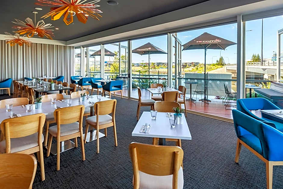 Mercure Sunshine Coast Kawana Waters