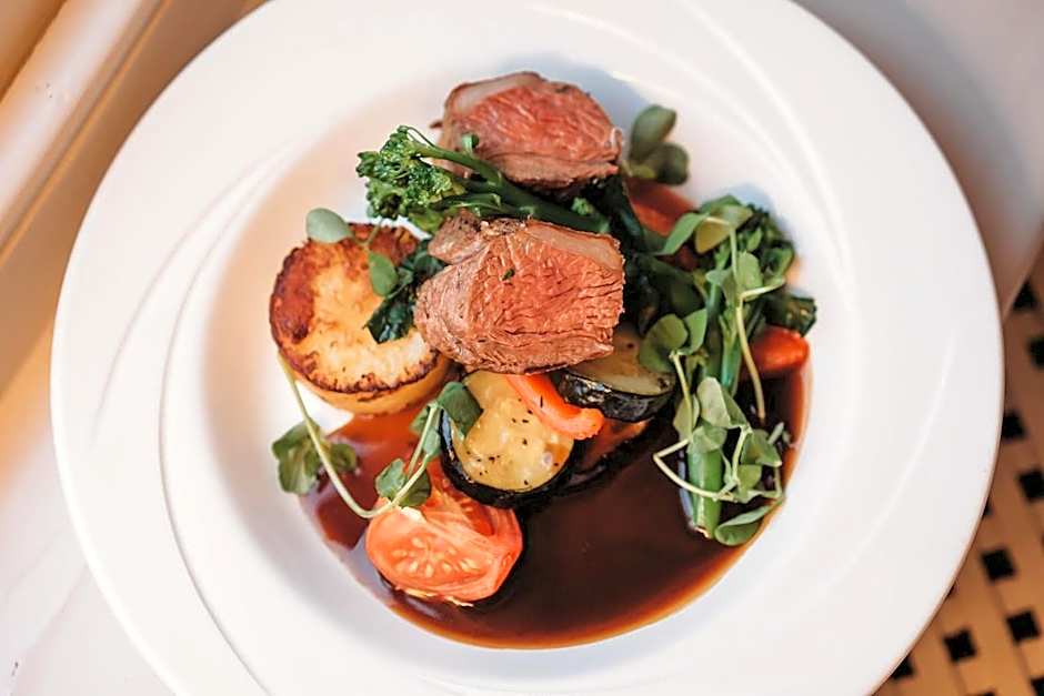 Greenwoods Hotel & Spa