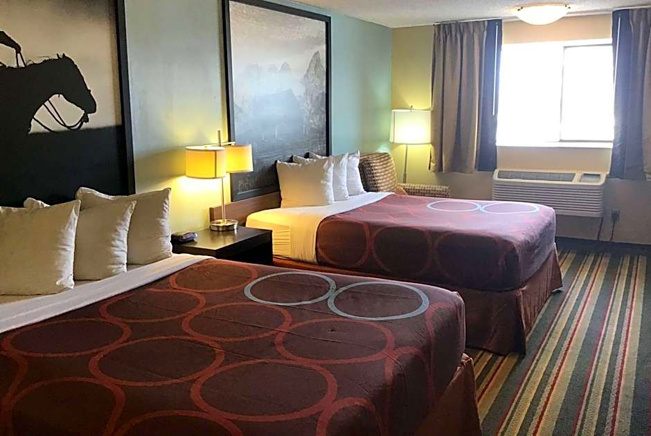Super 8 by Wyndham Casper East/Evansville