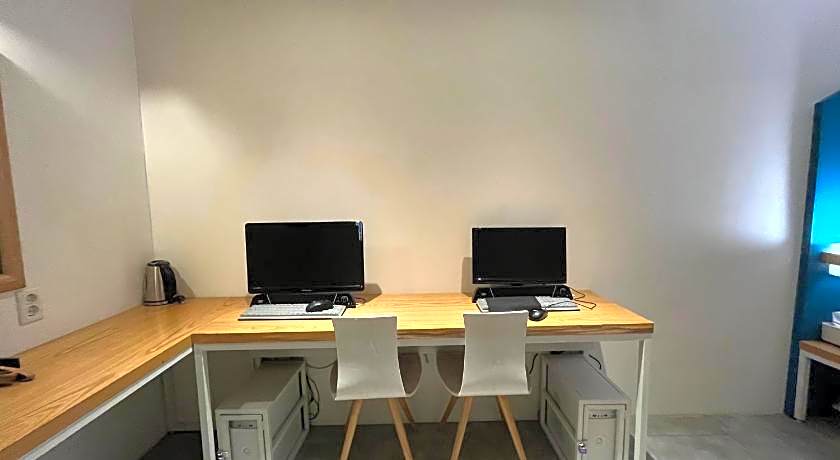 Hotel Yaja Hwajeong Station