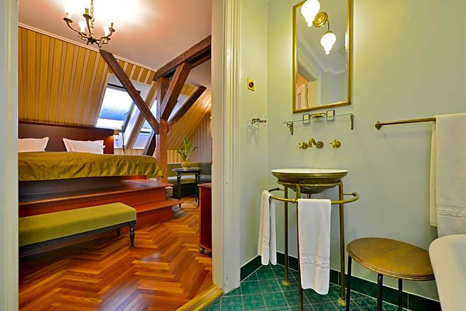 GerlÃ³czy Boutique Hotel