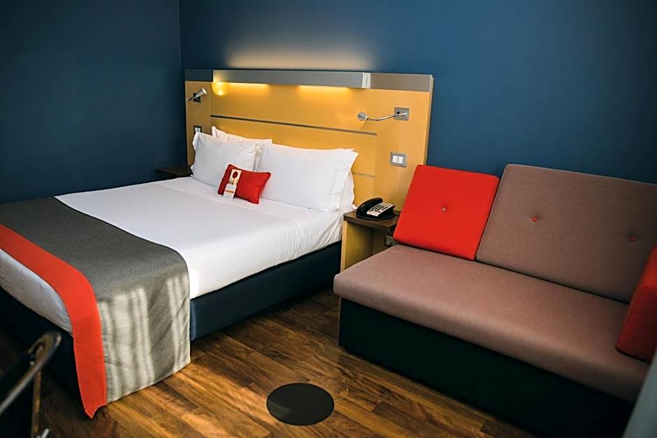 Holiday Inn Express Milan-Malpensa Airport By IHG