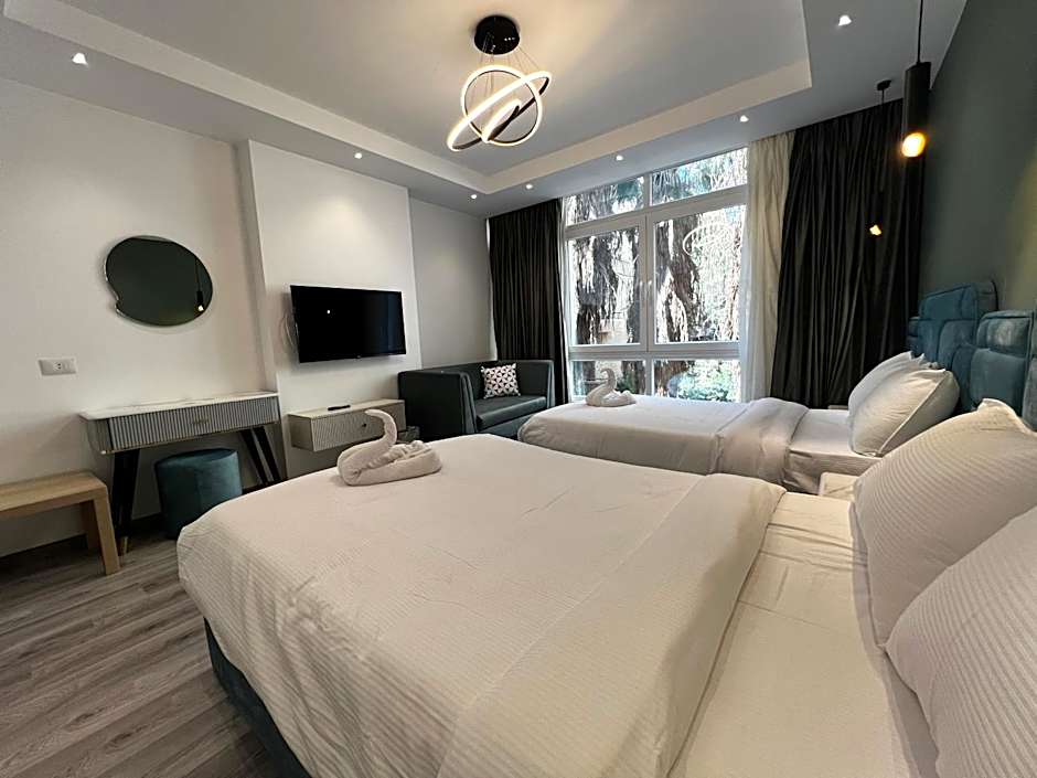 Onyx Pyramids Boutique Hotel
