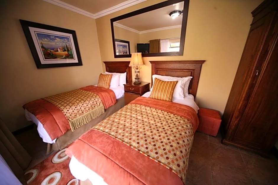 Le Cozmo Guesthouse