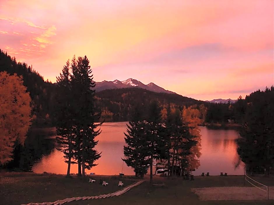 Tyax Lodge & Heliskiing