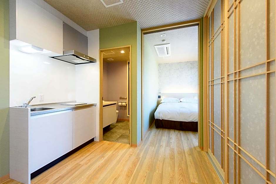 SOLA HOTEL