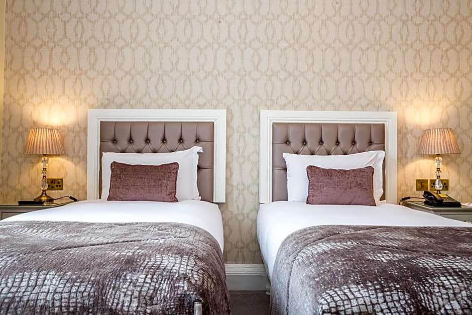 Stauntons on the Green Hotel