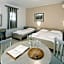 Proteas Hotel & Suites