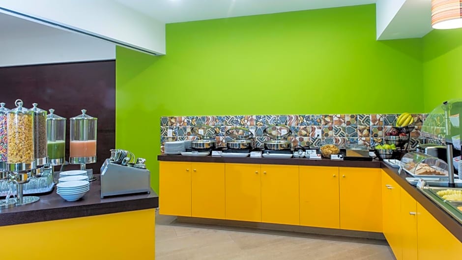 Holiday Inn Express Mexico Aeropuerto By IHG