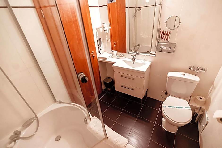 Best Western Plus Lido Hotel