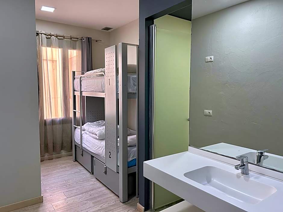 Bcn Sport Hostels