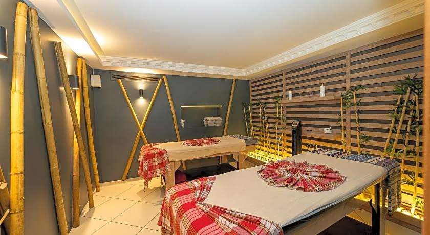 The Byzantium Hotel And Suites