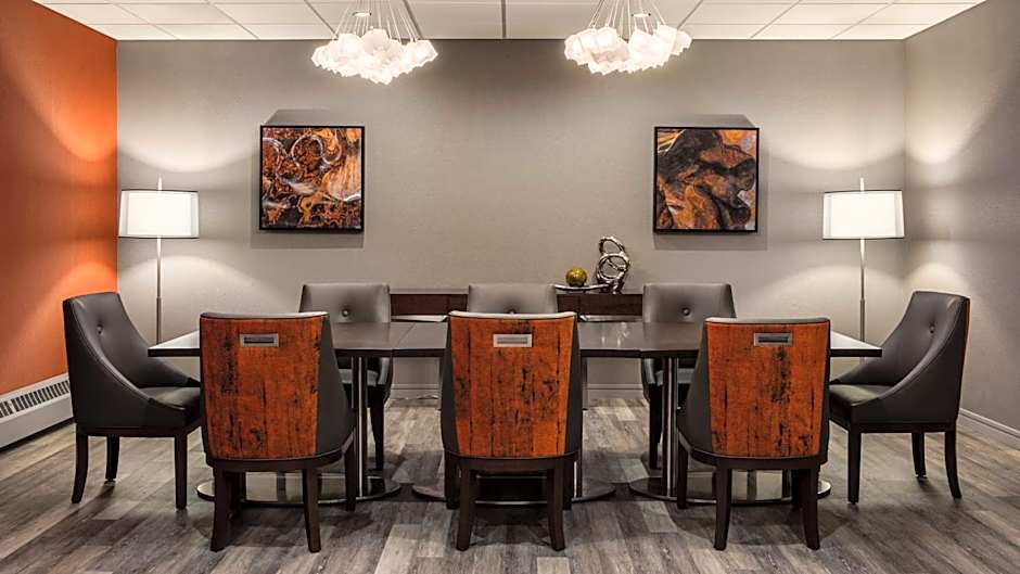Holiday Inn Winnipeg-South By IHG