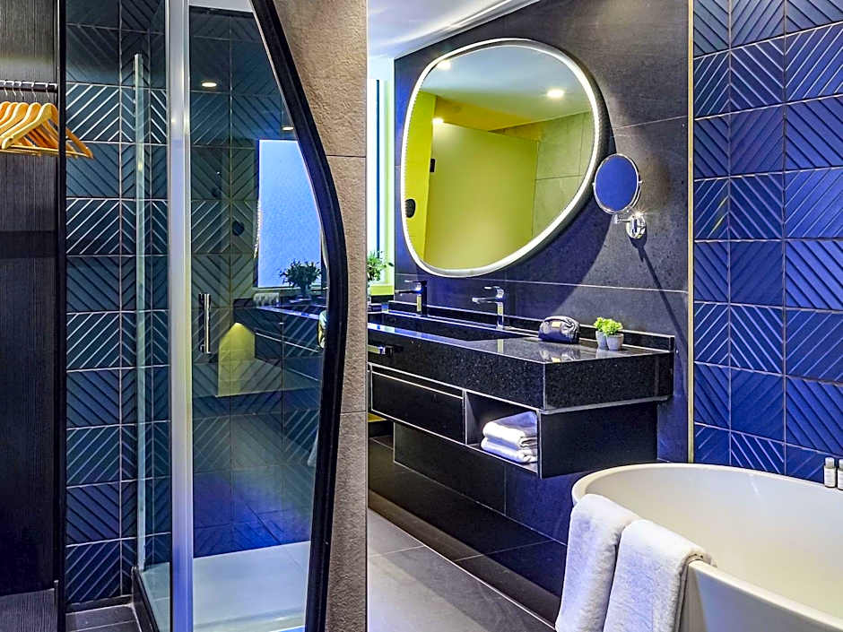 Pullman Santiago El Bosque