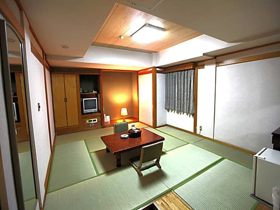 Okinawa Sunplaza Hotel