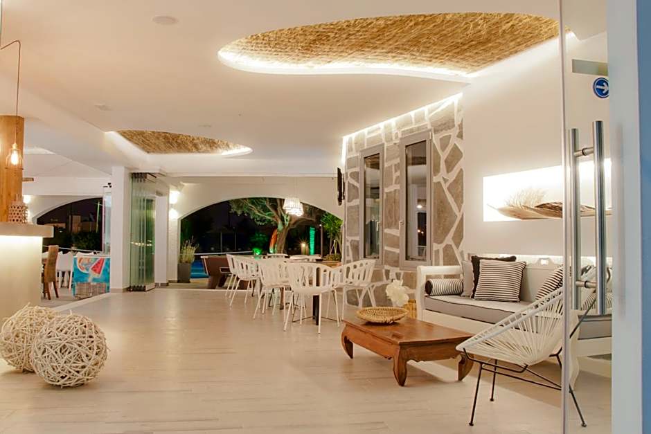 Malibu Boutique Studios & Bungalows