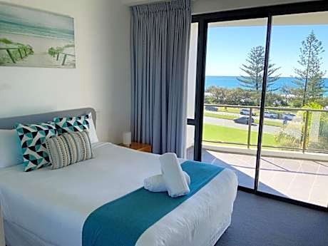 Beachfront Apartment - 2 Bedrooms
