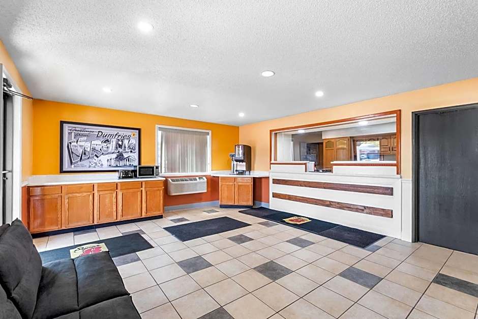 Super 8 by Wyndham Dumfries/Quantico