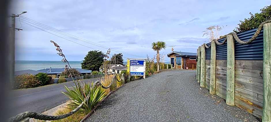 Kaka Point Spa Accommodation - Catlins