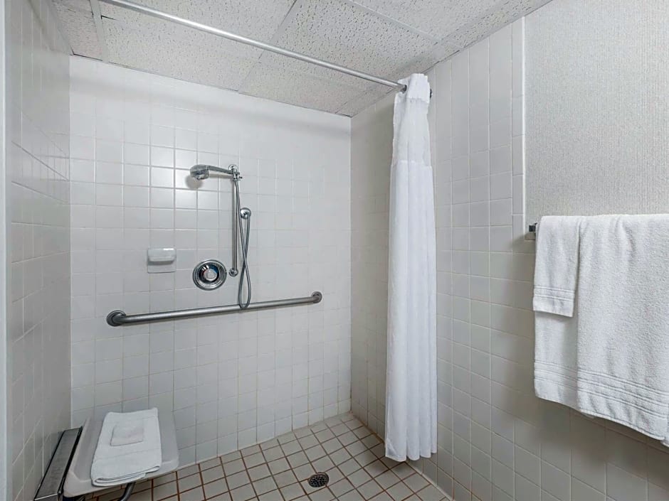 Days Inn by Wyndham Grand Island I-80