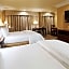 Best Western Plus Sunset Plaza Hotel