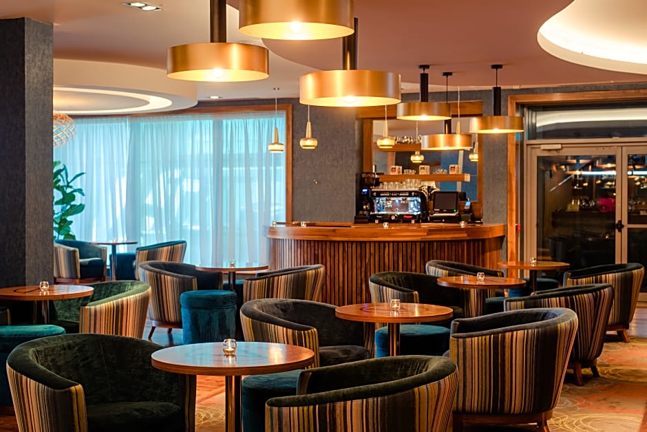 Tallaght Cross Hotel