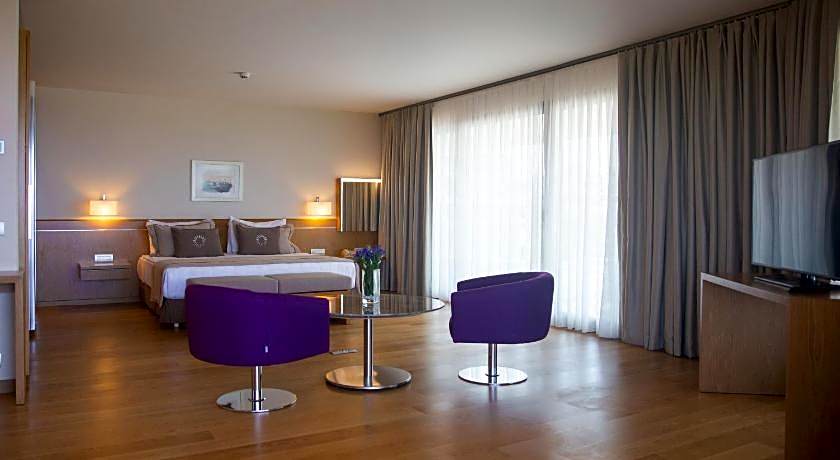 ON'LIVE HOTEL