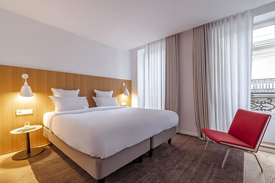 9Hotel Republique