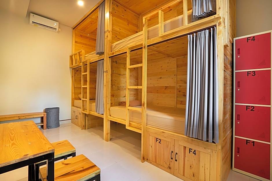K Hostel Seminyak