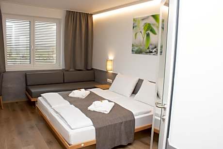 OEKOTEL Graz Airport