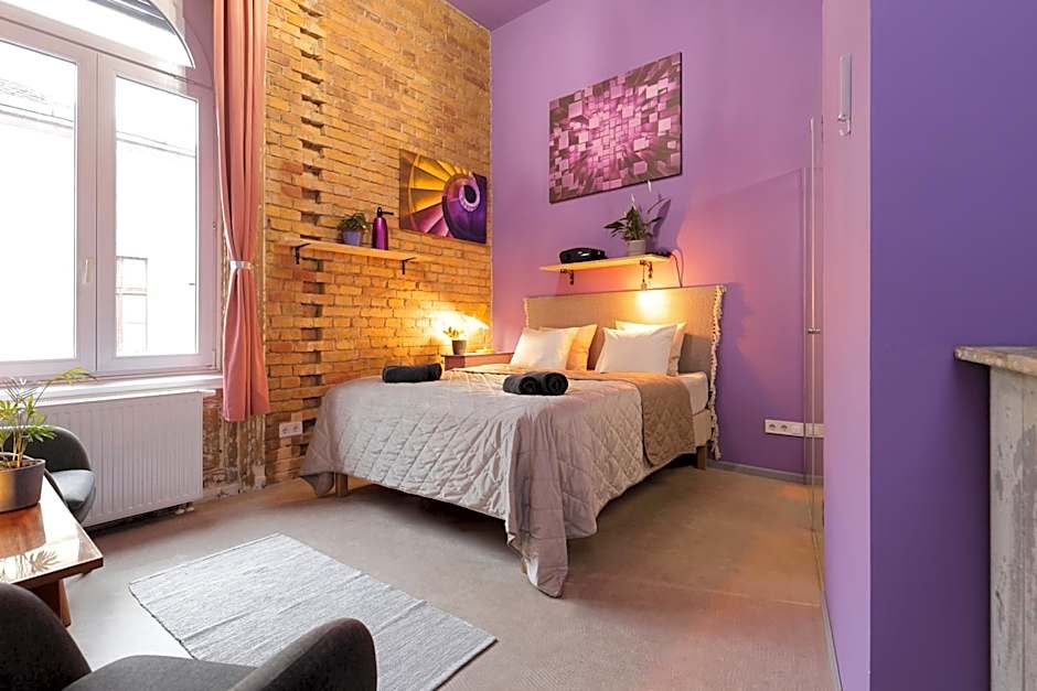 BudapeStayz - Raday Rooms