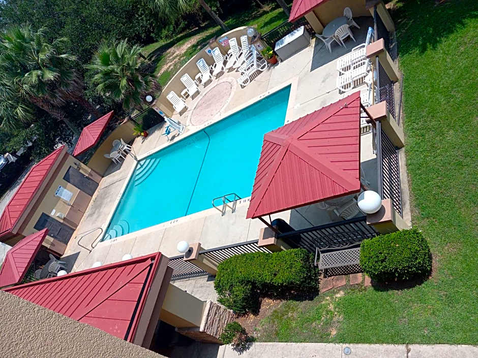 Comfort Suites Mobile East Bay