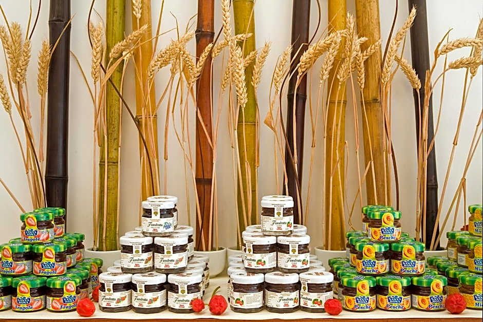 Card International Hotel