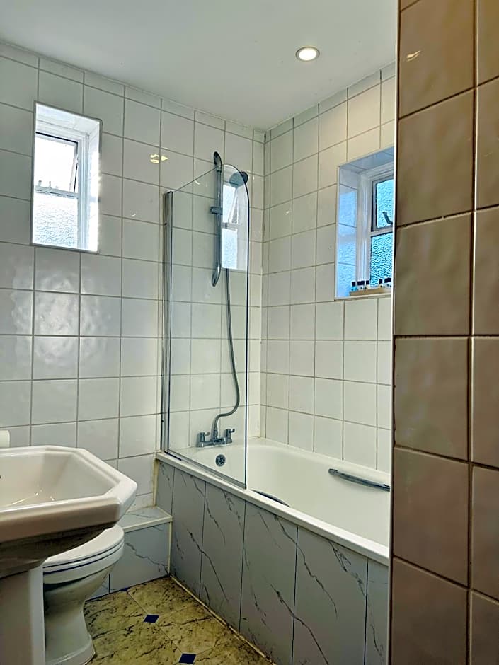 Crown Hotel - Stone, Near Stoke-On-Trent by OYO