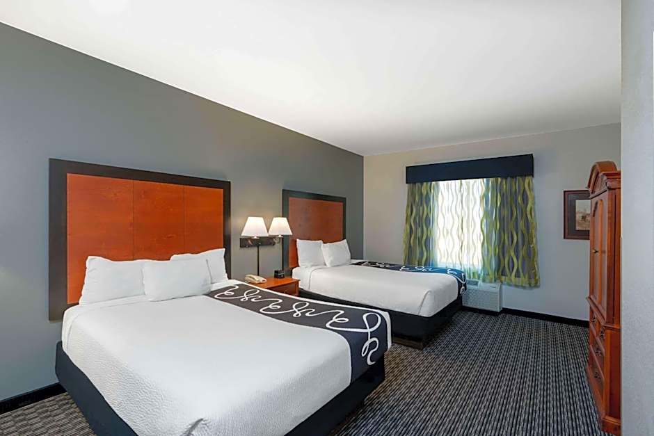 La Quinta Inn & Suites by Wyndham Rifle