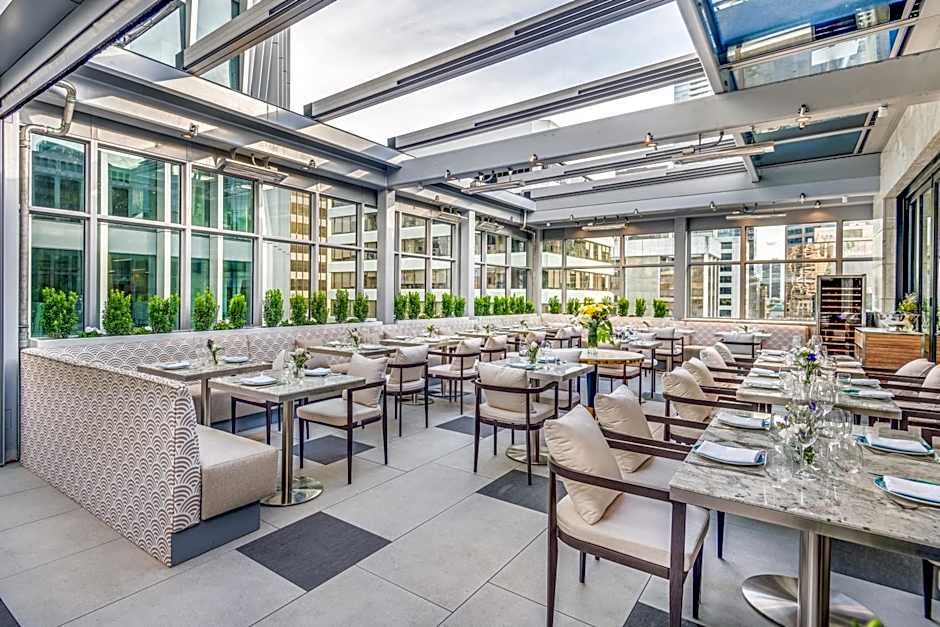 AZUR Legacy Collection Hotel