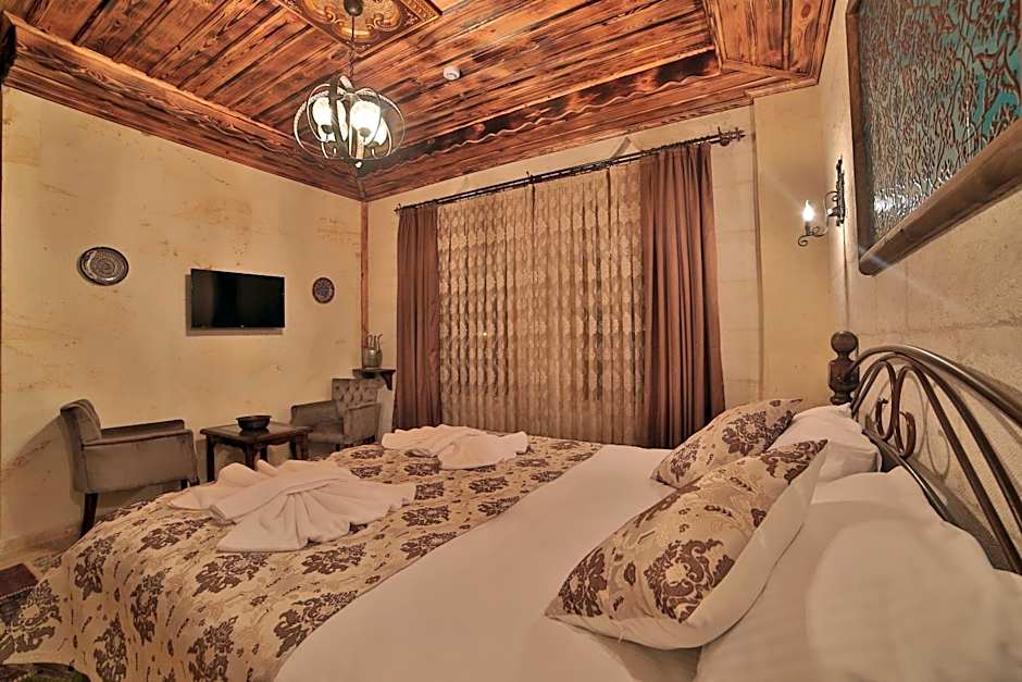 Caravanserai Inn Hotel