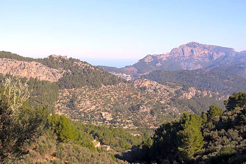 Ca's Xorc - Luxury Retreat & Restaurant