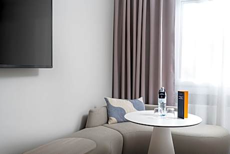 1 Double Standard Walk In Shower