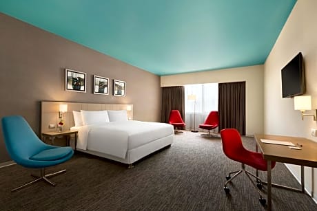 King Room with City View - Disability Access/Non-Smoking